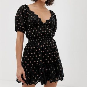 ASOS DESIGN sweetheart broderie mini dress in ditsy print SIZE 2